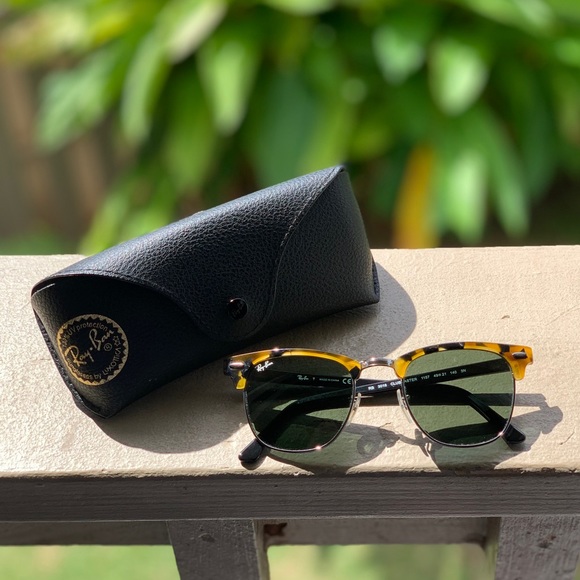 New Ray-Ban Clubmaster Classic Sunglasses - Picture 2 of 4